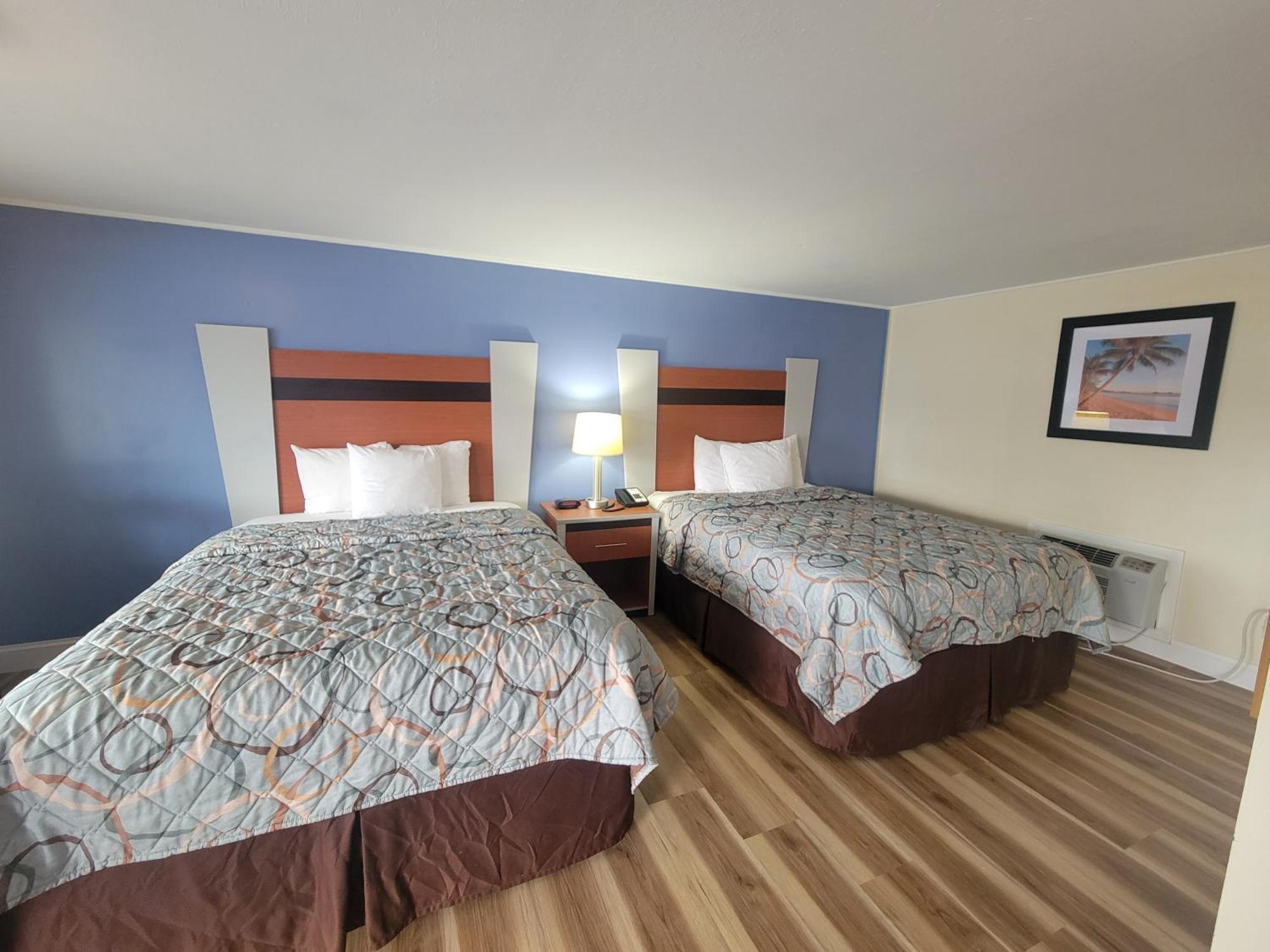 Days By Wyndham - Cape Cod Motel West Yarmouth