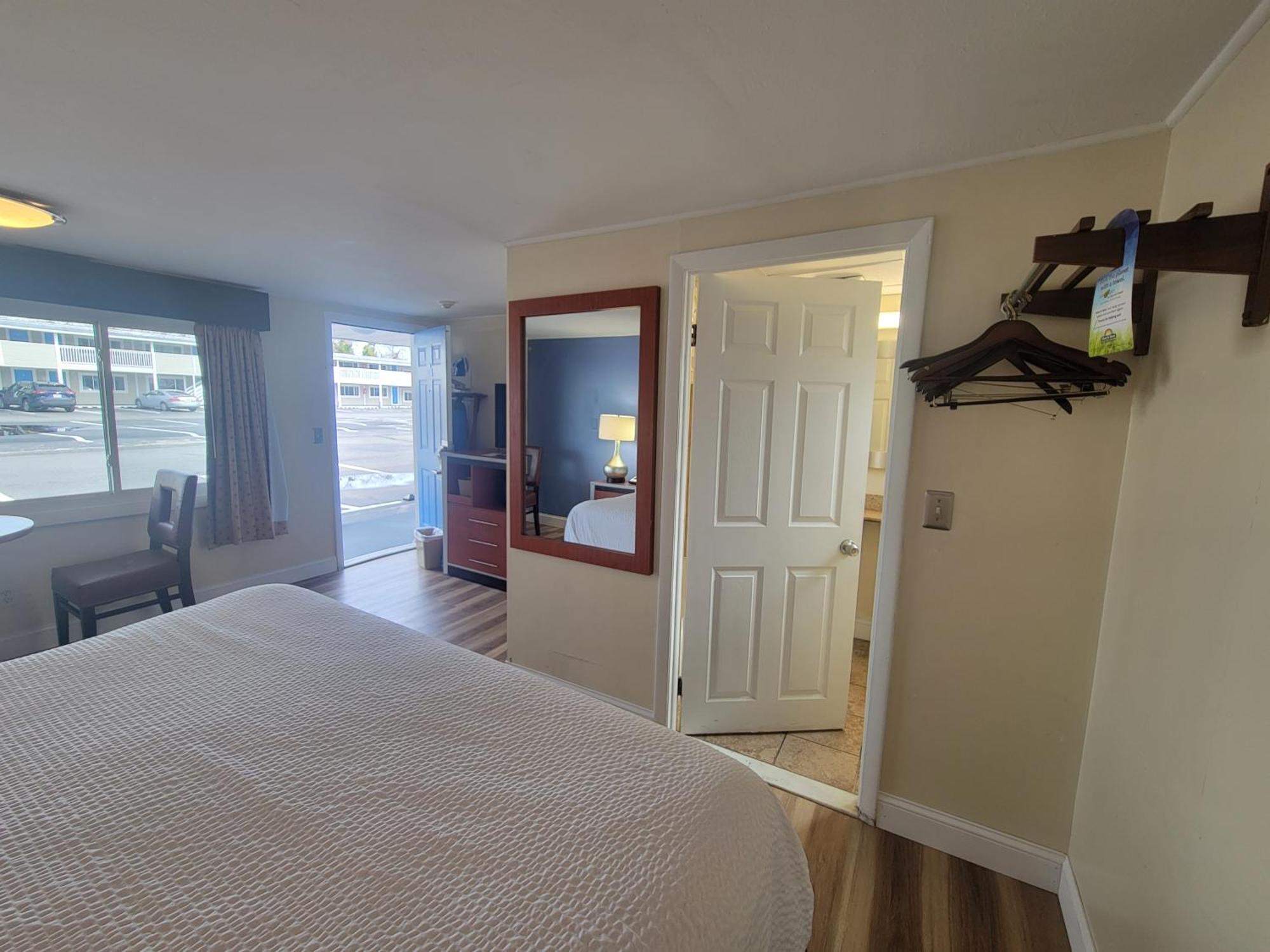 Days By Wyndham - Cape Cod 3*