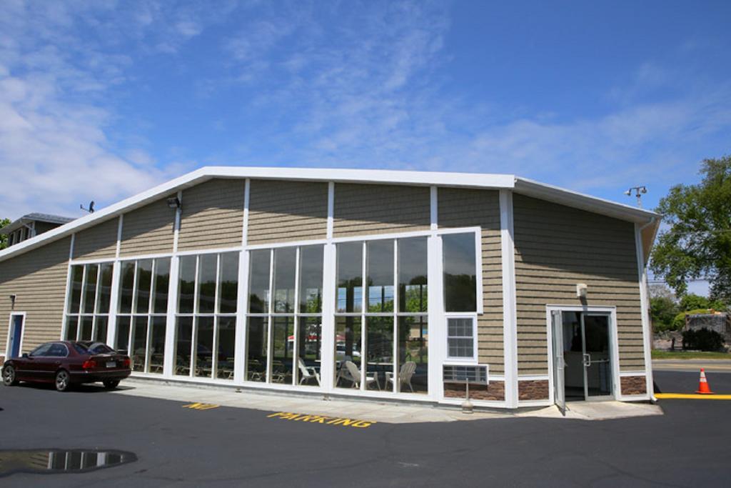 Days By Wyndham - Cape Cod Motel West Yarmouth
