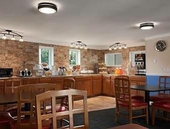 Days By Wyndham - Cape Cod Motel 3*