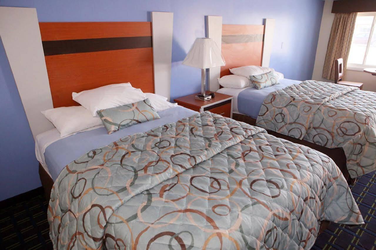 Motel Days By Wyndham - Cape Cod West Yarmouth